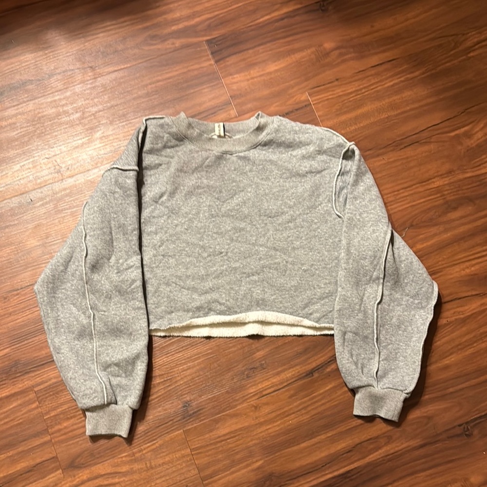 Amazon Gray Cropped Sweatshirt